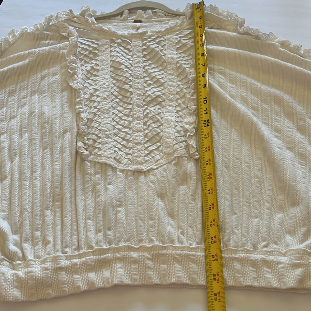 Free People Women’s More Romance Top color Ivory size XL - Picture 16 of 16
